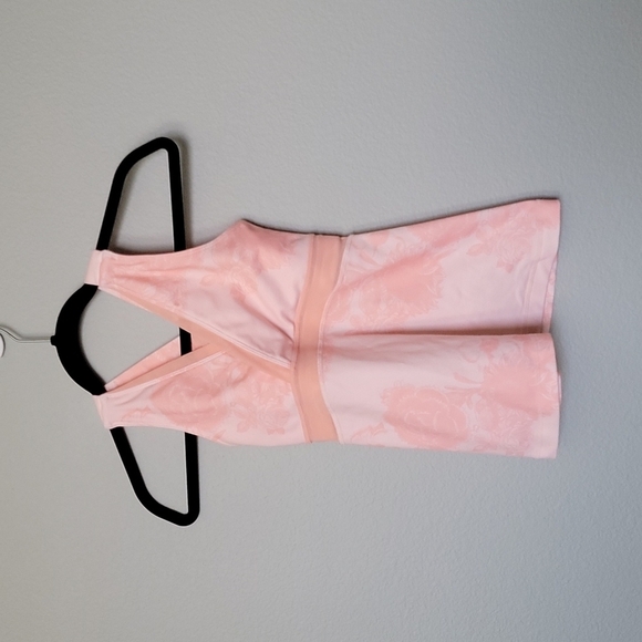 Lululemon peach floral deep V tank size 2 - Picture 1 of 7